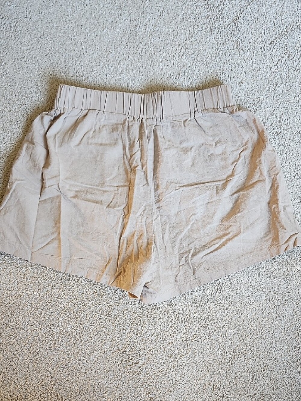 SHEIN Beige Crop Button-Up Top and Elastic Waist Shorts Set B. - Picture 9 of 9